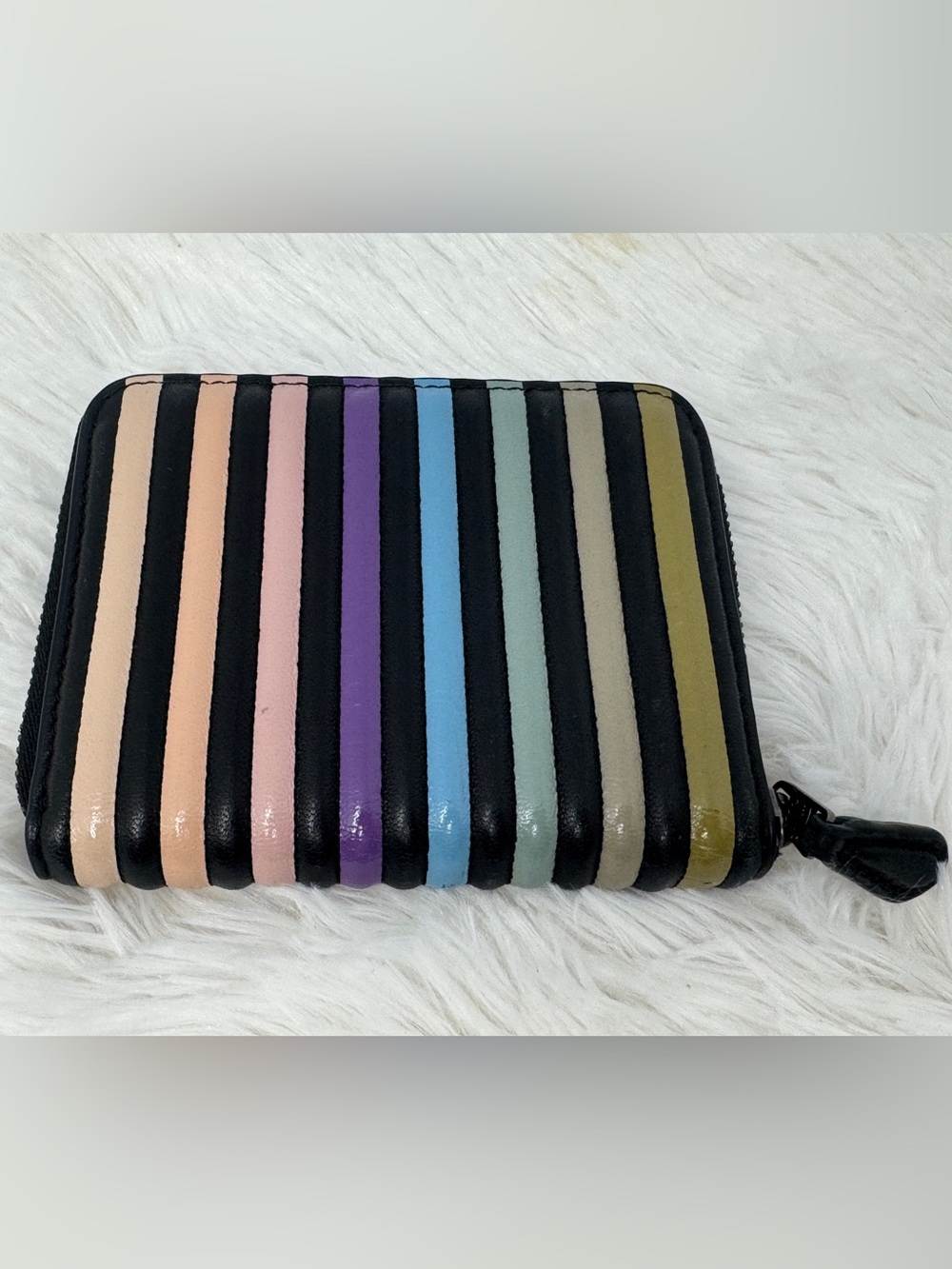 Coach Small Ombré Quilted Zip-Around Black/Multi Color Wallet - Picture 5 of 12